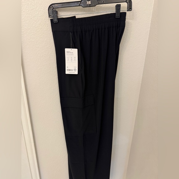 NWT Athleta Pinnacle Cargo Trouser - Picture 5 of 9